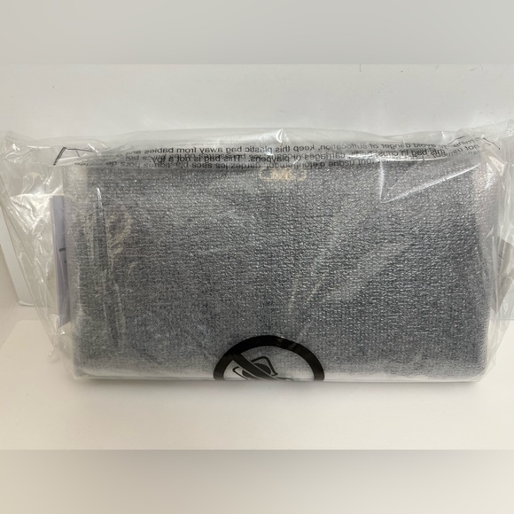 Michael Kors Large Feather Embellished Clutch - Picture 5 of 9